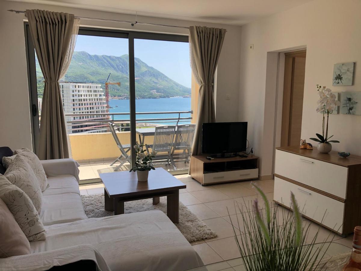 Sea View Two Bedroom Family Apartment With Pool - Sunset Ivanovici Bečići Buitenkant foto